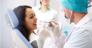 De qué manera te puede ayudar un periodoncista
