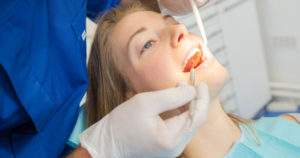 Stripping dental qué es y para qué se utiliza