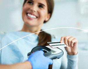¿Cuánto cuesta cuidar tu sonrisa? Un seguro dental es más accesible de lo que imaginas... y con mayor ahorro del que esperas