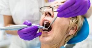 Consejos rápidos para la salud dental en adultos mayores