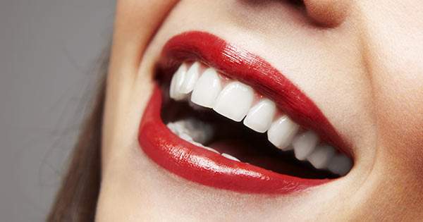 ¿De qué trata la odontología cosmética?