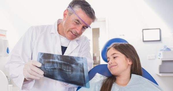 Descubre 7 síntomas que advierten cuando visitar al ortodoncista