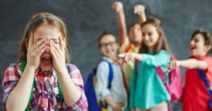 Los dientes desalineados son la causa # 1 de bullying escolar